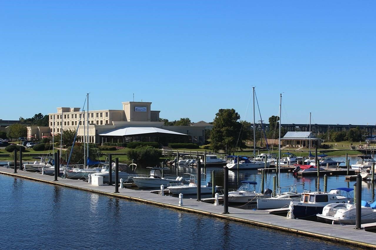 Bridgepointe Hotel & Marina New Bern Dış mekan fotoğraf
